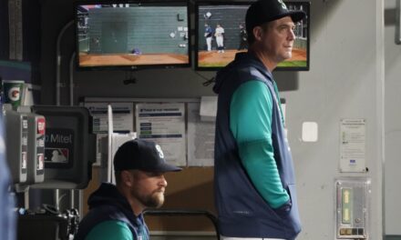 Dan Wilson steps into the role of manager for the Seattle Mariners