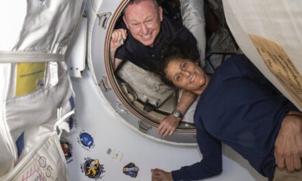 NASA decides to keep 2 astronauts in space until February, nixes return on troubled Boeing capsule