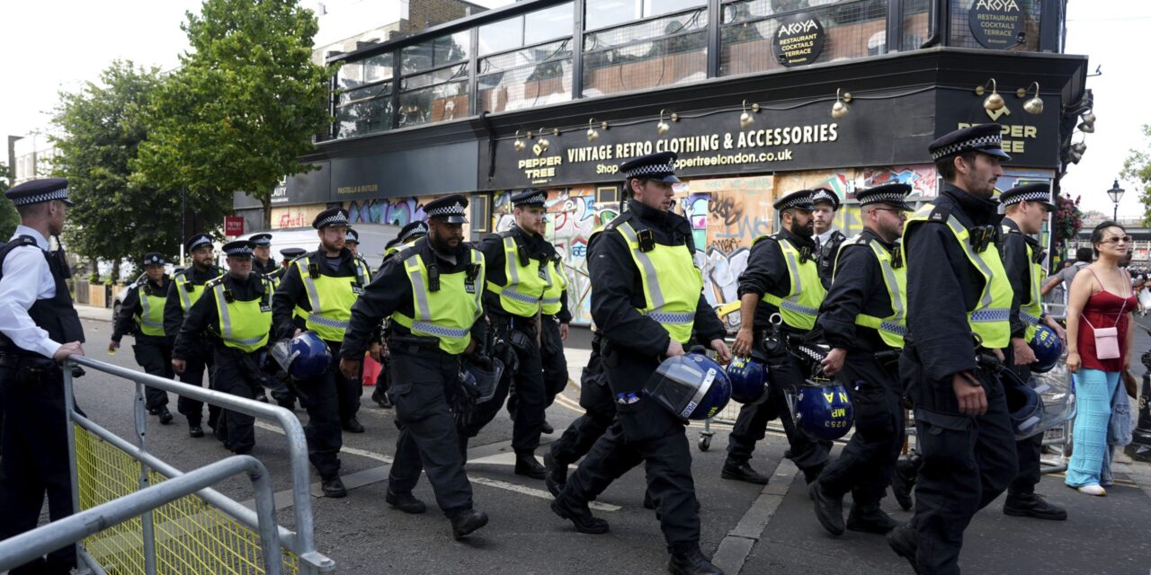 Police say 2 people who were attacked during London’s Notting Hill Carnival have died