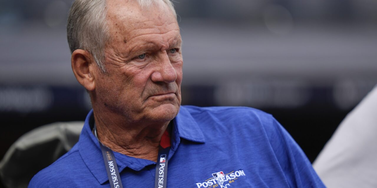 George Brett reminds Royals players of intensity of past playoffs against Yankees