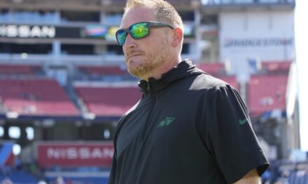 Todd Downing tasked with helping Aaron Rodgers and Jets’ struggling offense after ‘unique week’