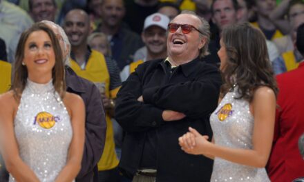 Jack Nicholson, Spike Lee and Billy Crystal set to become basketball Hall of Famers as superfans