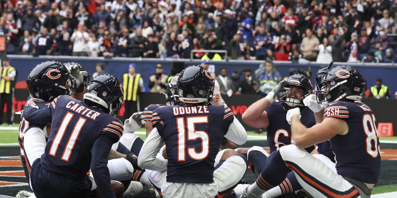 Caleb Williams throws 4 TDs and Bears hold tea party in 35-16 rout of Jaguars in London