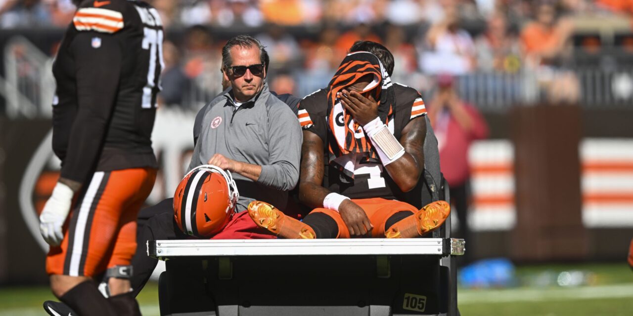 Browns QB Deshaun Watson suffers likely season-ending Achilles tendon injury in loss to Bengals