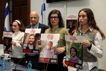 Families of Israeli hostages still in Gaza call on Trump, Biden to work together