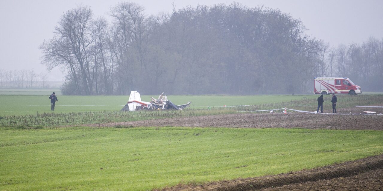 Small plane crashes in Slovenia, killing 3 people