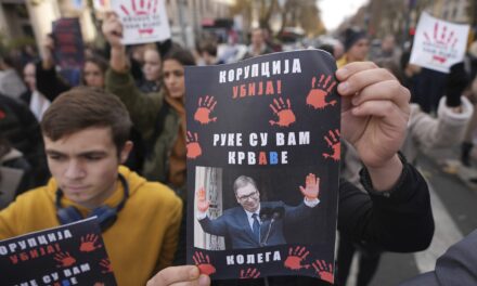 Car rams and injures orchestral musicians in Belgrade during a protest over station roof collapse