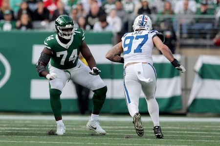 Jets rookie OL Olu Fashanu (foot) out for season