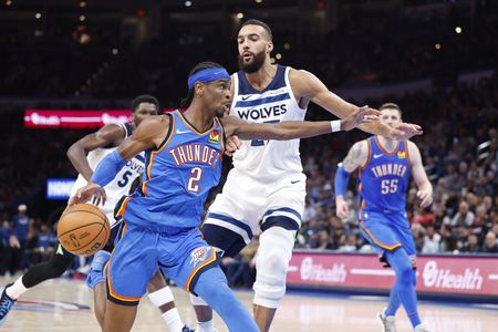 NBA roundup: Thunder top Wolves, push win streak to 12