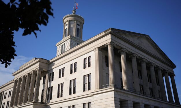 New Tennessee House rules to ban hecklers, banish disorderly lawmakers to vote remotely