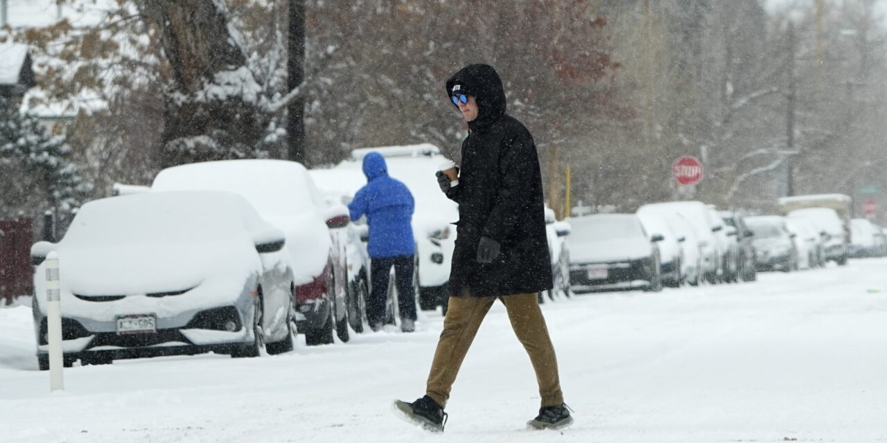 Heavy snow and frigid Arctic blast put 70 million across the U.S. under winter storm warnings