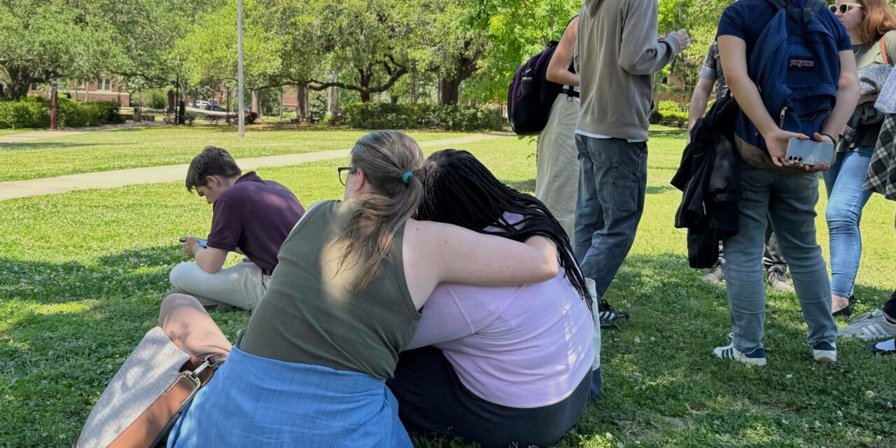Suspect in custody in Florida State shooting, source tells AP