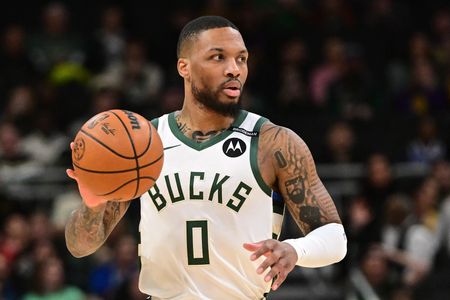 Report: Bucks’ Damian Lillard targeting Game 2 or 3 return