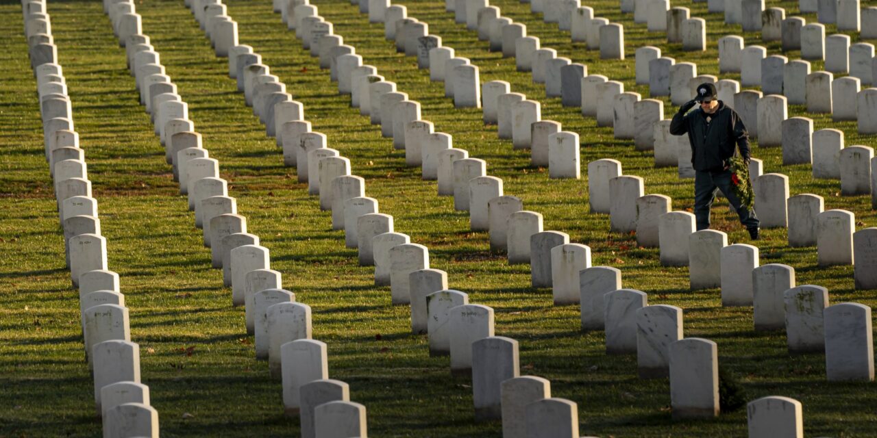 Trump honors fallen service members in Memorial Day observance