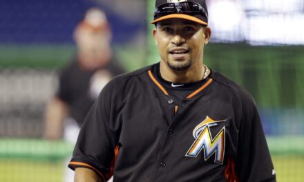 Former MLB star Rafael Furcal charged in rock-throwing road rage incident, police say