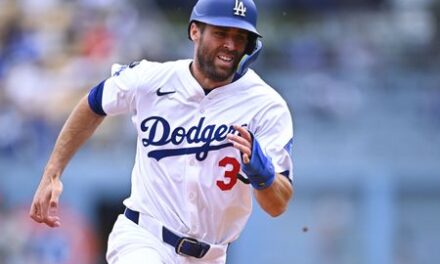Dodgers release Chris Taylor, activate Tommy Edman from IR