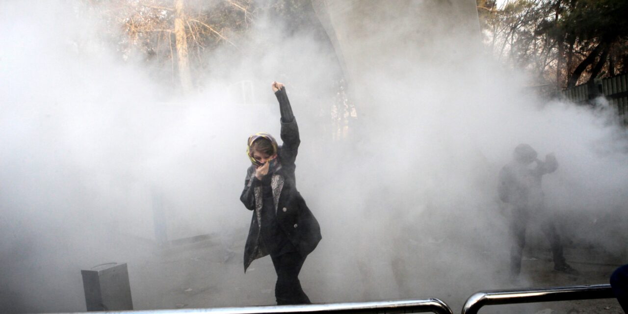 Truckers’ protest in Iran gathers steam and wins support from prominent dissident voices
