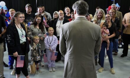 More white South Africans arrive in the US under a new refugee program