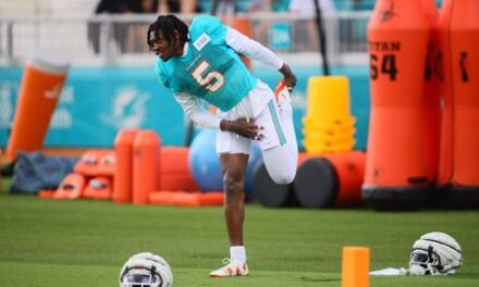 Report: Dolphins CB Jalen Ramsey will not attend minicamp