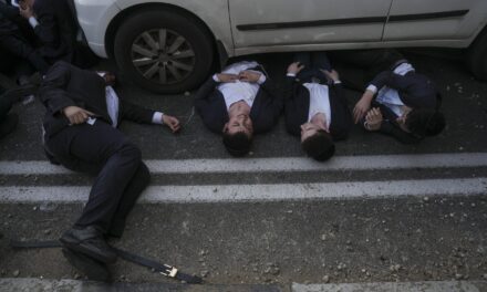 Mandatory military service for Israel’s ultra-Orthodox tests Netanyahu’s rule
