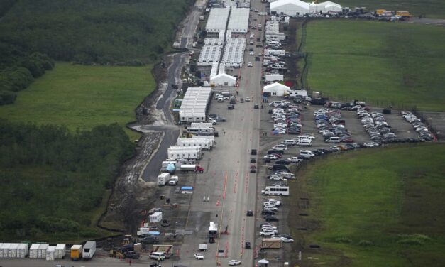 Detainees describe worms in food, sewage near beds inside ‘Alligator Alcatraz’